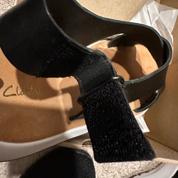 Clark Sandals - Picture 6 of 9